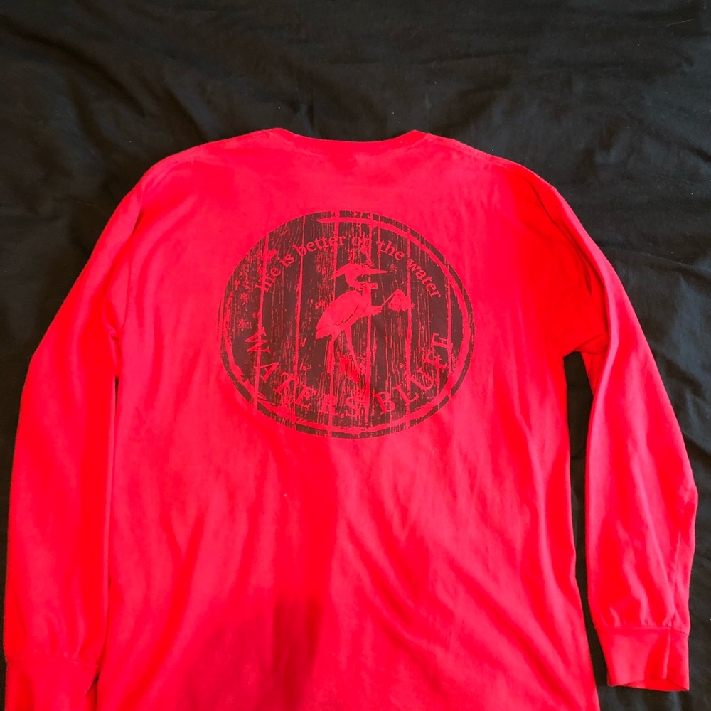 Long-sleeve red t-shirt